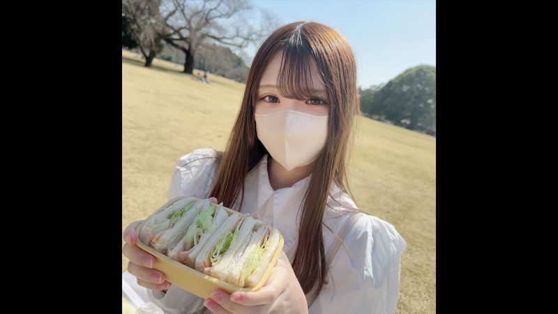 初摄影・露脸！！学生时期努力用功读书的漂亮可爱大小姐・・・E罩杯刚毛女大生深闺妹子居然有着美巨乳… FC2-PPV-3695183