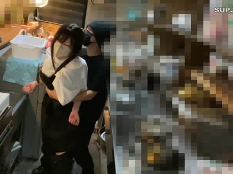 【个人拍摄】没想到会在介绍的工作地方被要求情色自拍 FC2-PPV-4824107